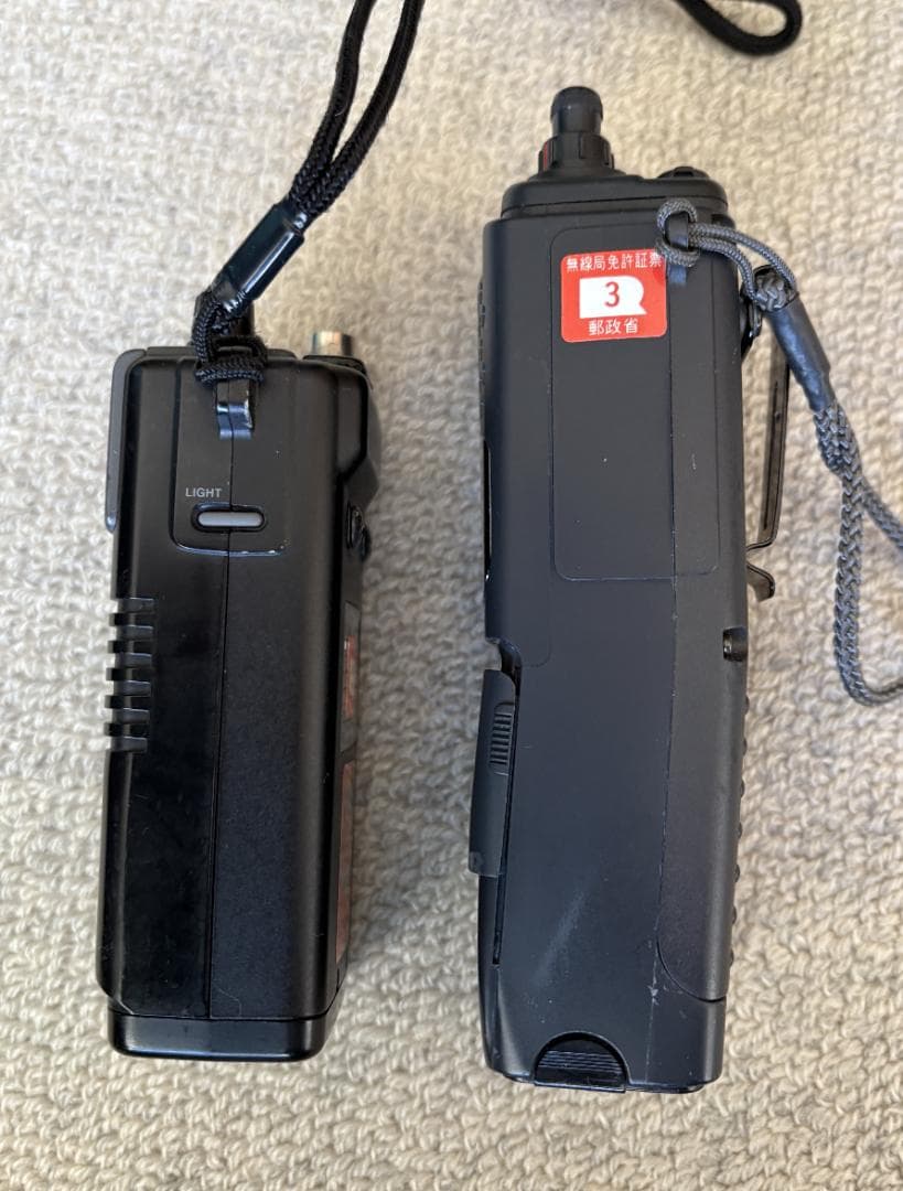 KENWOOD TH-78 & ICOM IC-2STトランシーバー2台他付属品