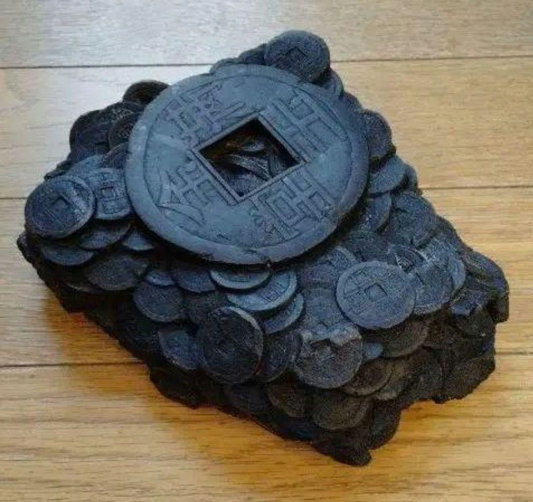 中国骨董旧蔵書道古名硯【金玉満堂】中国清の時代同治細工彫刻古錢図端渓老坑水巌名硯