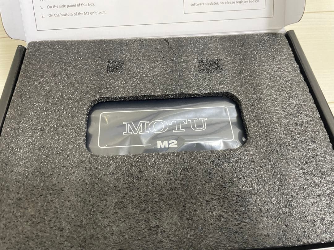 【極美品】MOTU M2 オーディオインターフェイス 30分使用