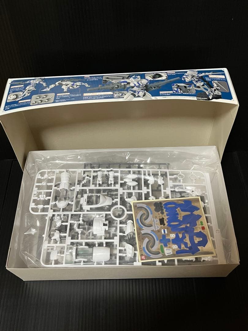 1/35 コードギアス 亡国のアキト アレクサンダ アキト機 レイラ機　リョウ機