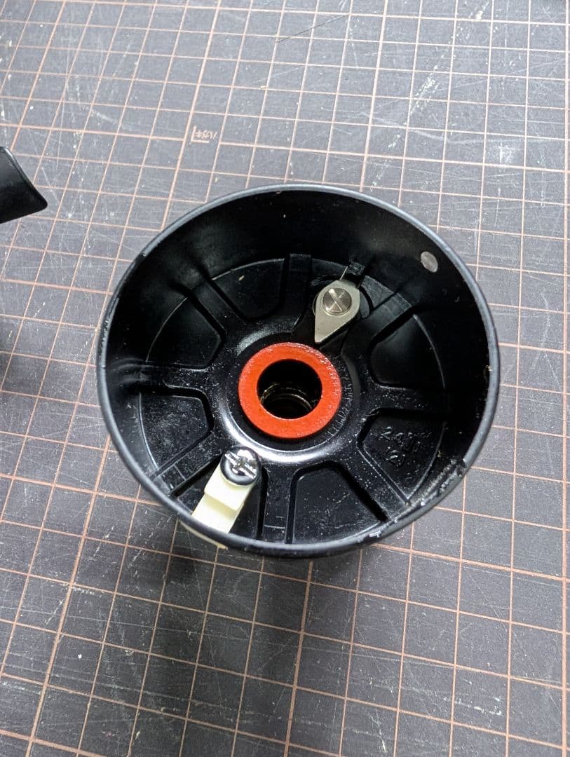 スピニングリール ON/OFFスイッチ付き