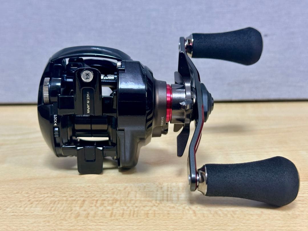 最終値下げ 10月3日削除します【美品】DAIWA 25HRF TW100XHL