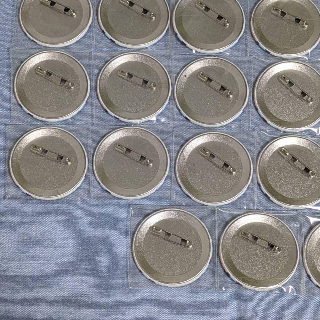 あんスタ　白鳥藍良　フィーチャー2　缶バッジ