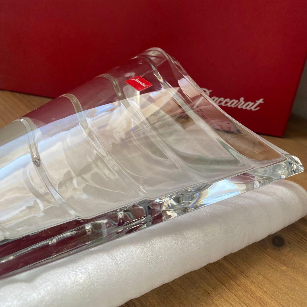 Baccarat バカラ WAVE フラワーベース ウェーブ 花瓶　箱付き