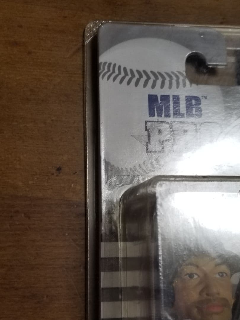 イチロー　マリナーズ　プラチナム　082　未開封(プロテクター付き)