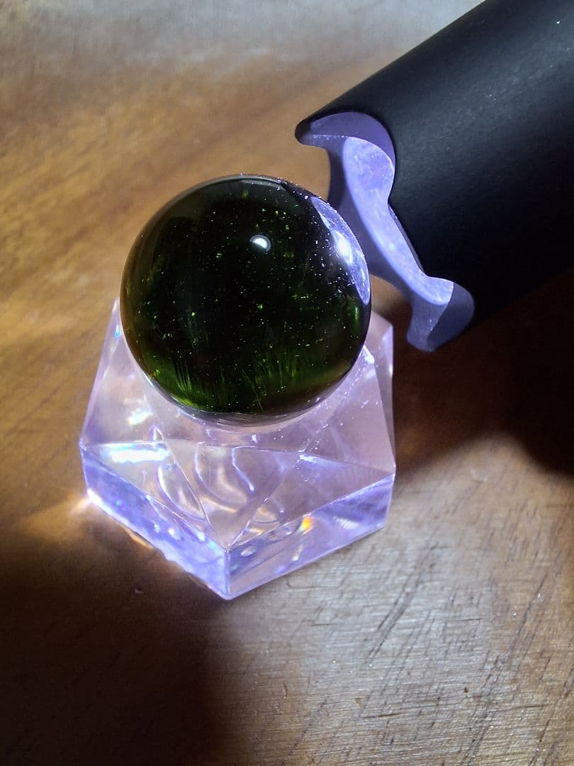 モルダバイト　スフィア　大玉　ソーティング付　本物　希少