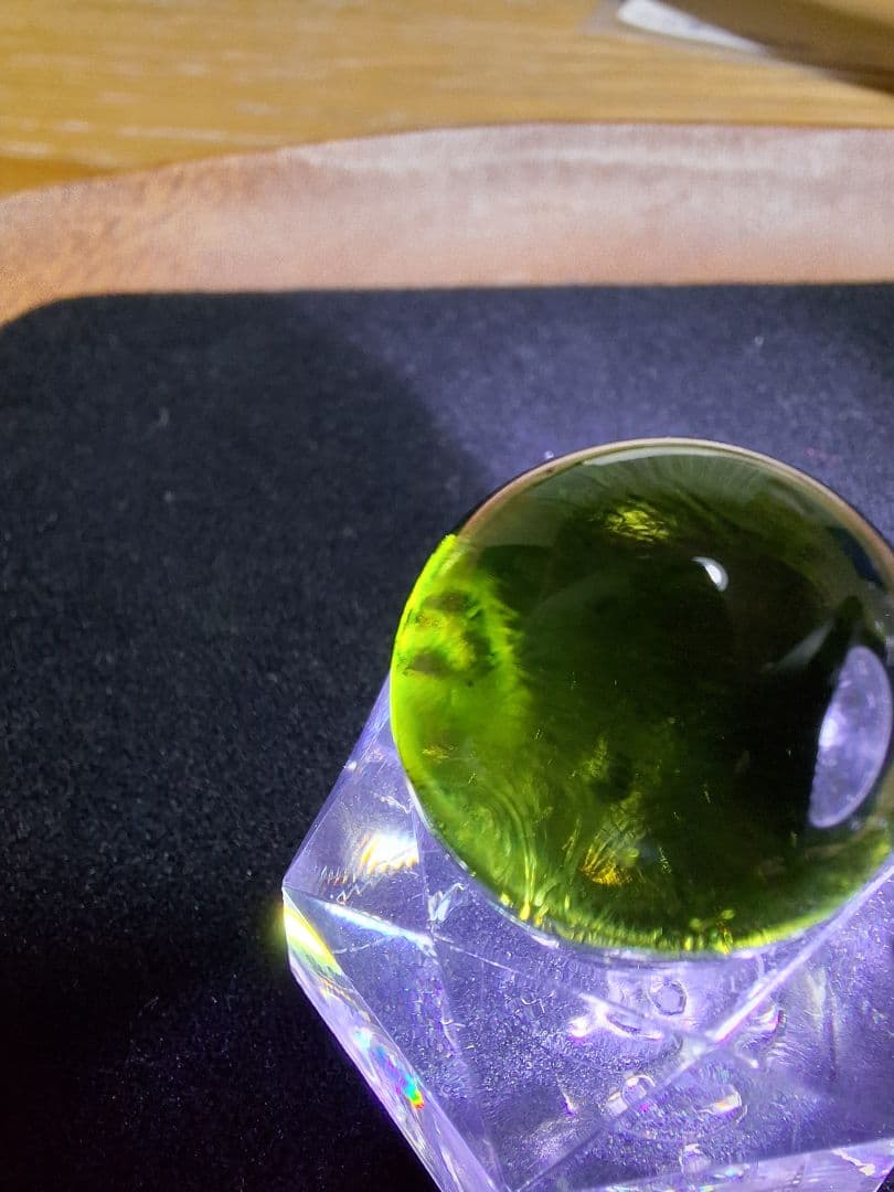 モルダバイト　スフィア　大玉　ソーティング付　本物　希少