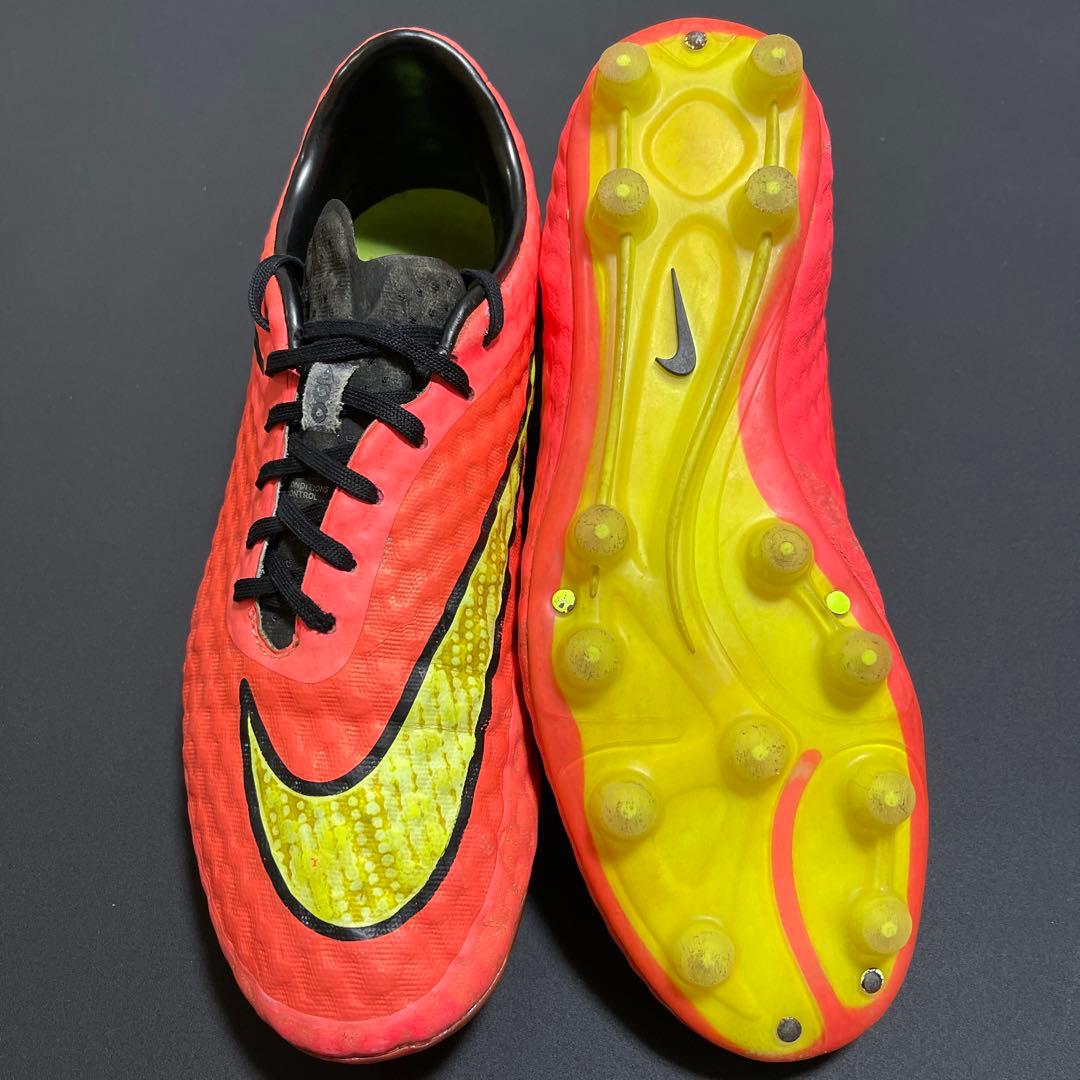 NIKEハイパーヴェノム ファントム HGーE 26CM