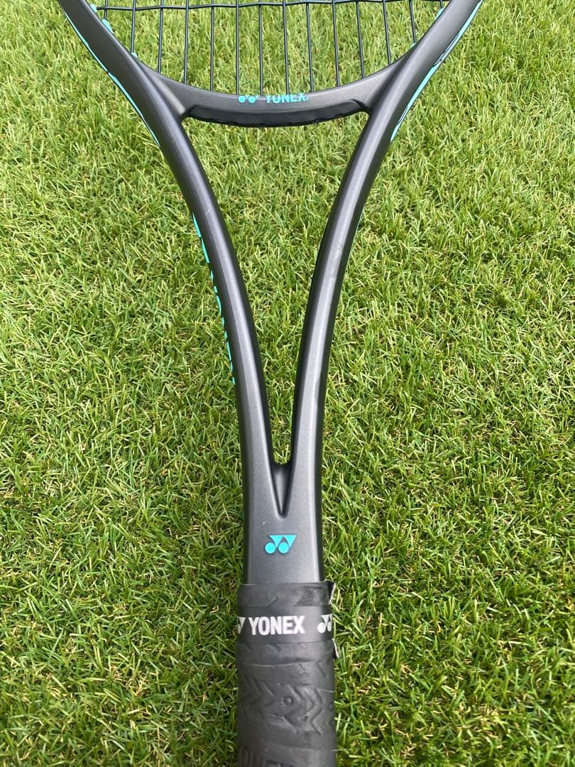 【前衛】ヨネックス(YONEX) 2023 ジオブレイク 70V