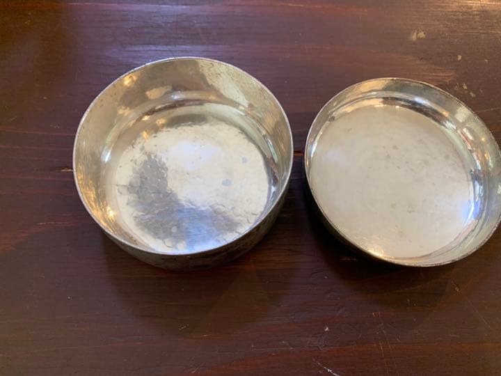 大国 造 小物入れ箱 銅？銀？