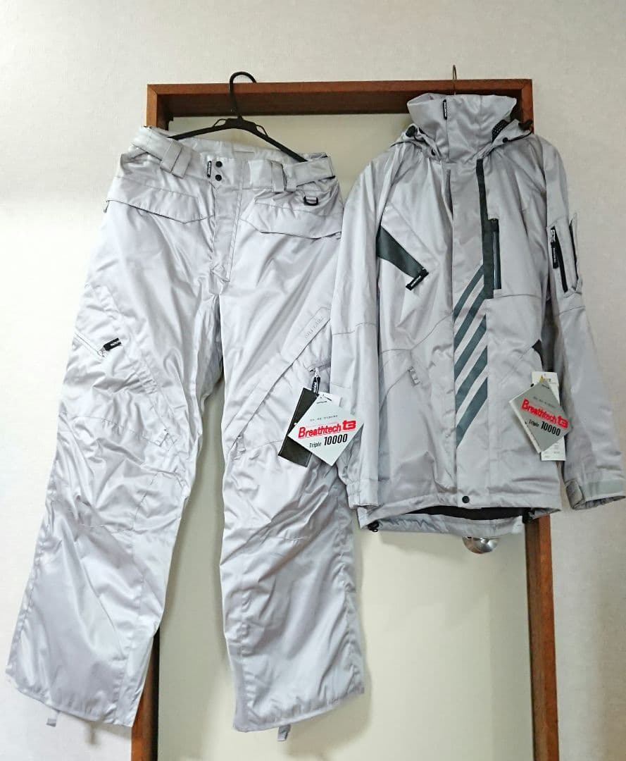 【新品未使用】スキーウェア男性用 オンヨネ(ONE-YONE)