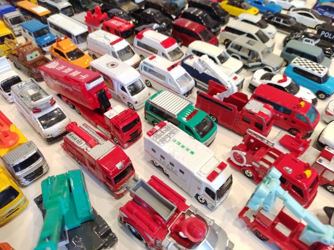 トミカなど【１５４品】まとめ売り