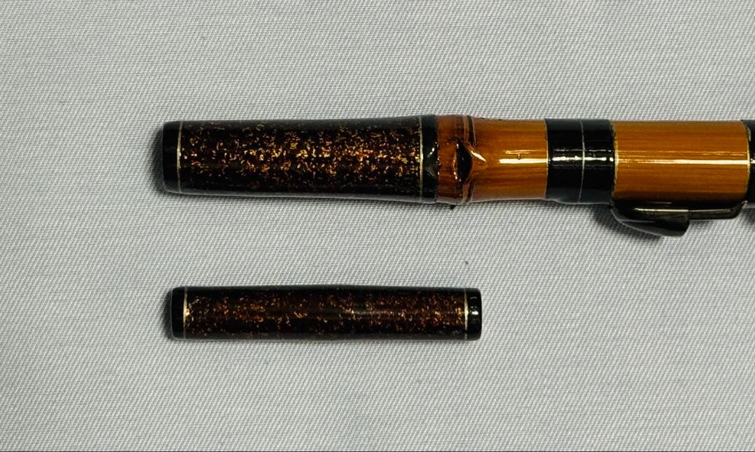 品川和竿やす作のワカサギ竿 グラス穂先リール仕様