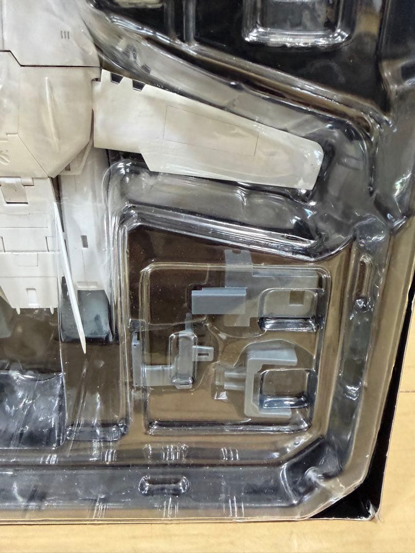 【希少】1/60 YAMATO マクロス 完全変形VF-1S 無塗装仕様