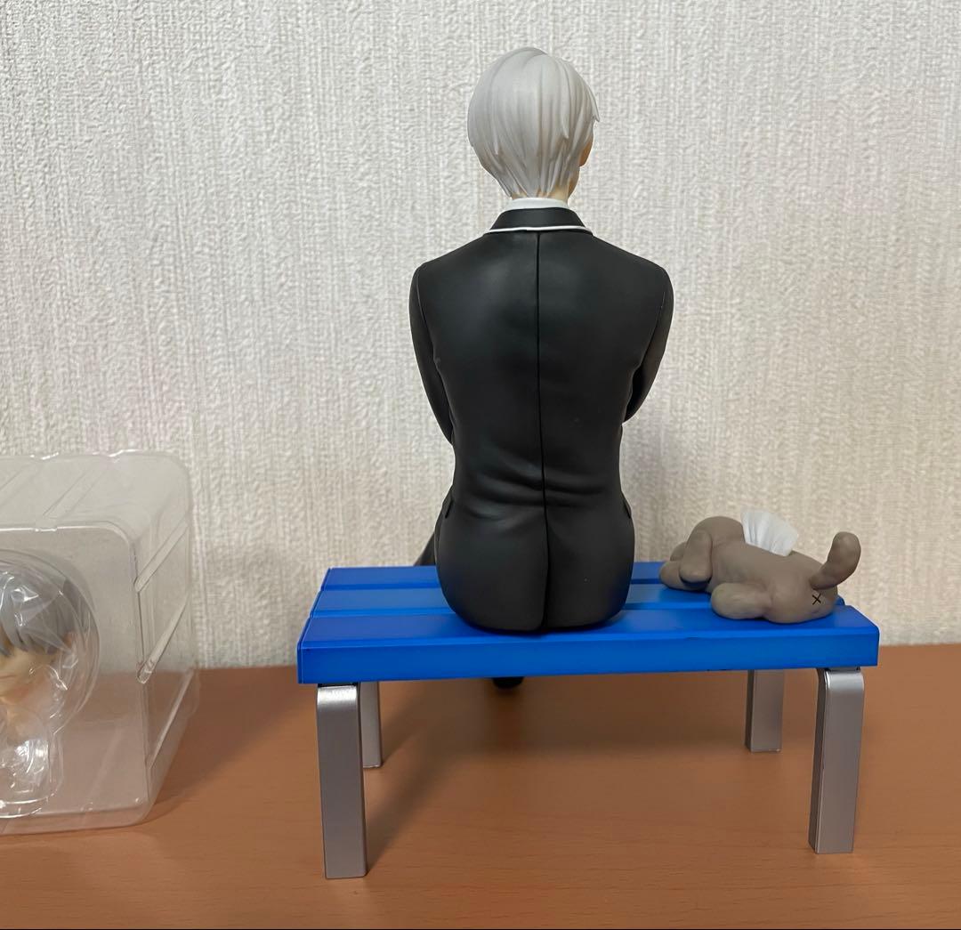 ユーリ!!! on ICE ヴィクトル・ニキフォロフ フィギュア 特典付き