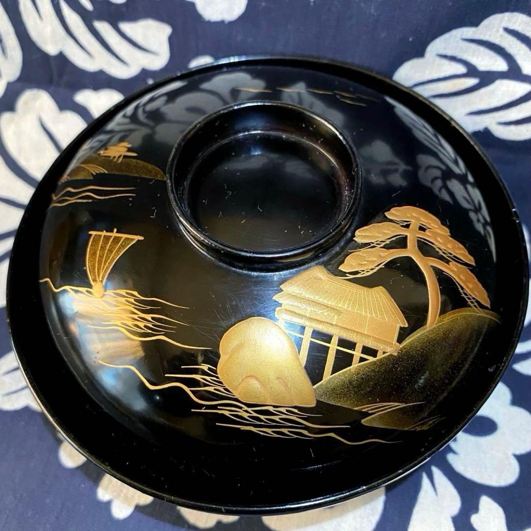大正時代物・骨董　天然木製黒色漆器椀　金蒔絵・風景画に松葉　菓子椀・雑煮椀　三客