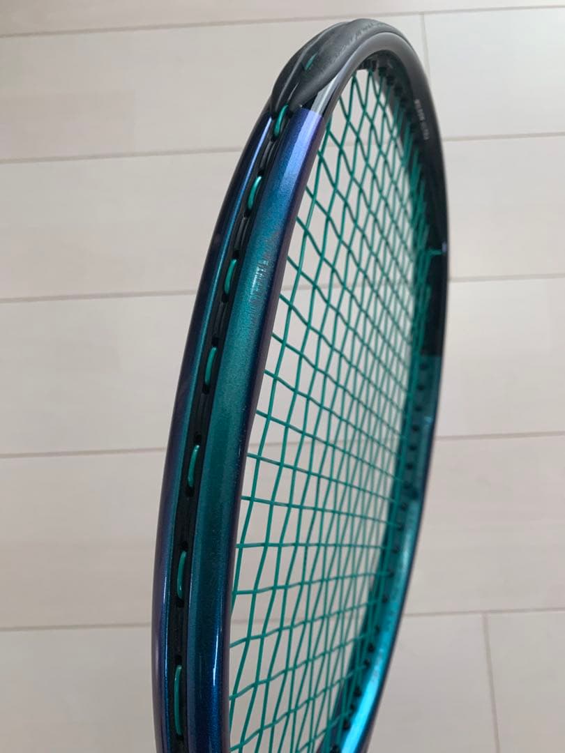 ウィルソン Ultra Tour 100 テニス ラケット グリップ1