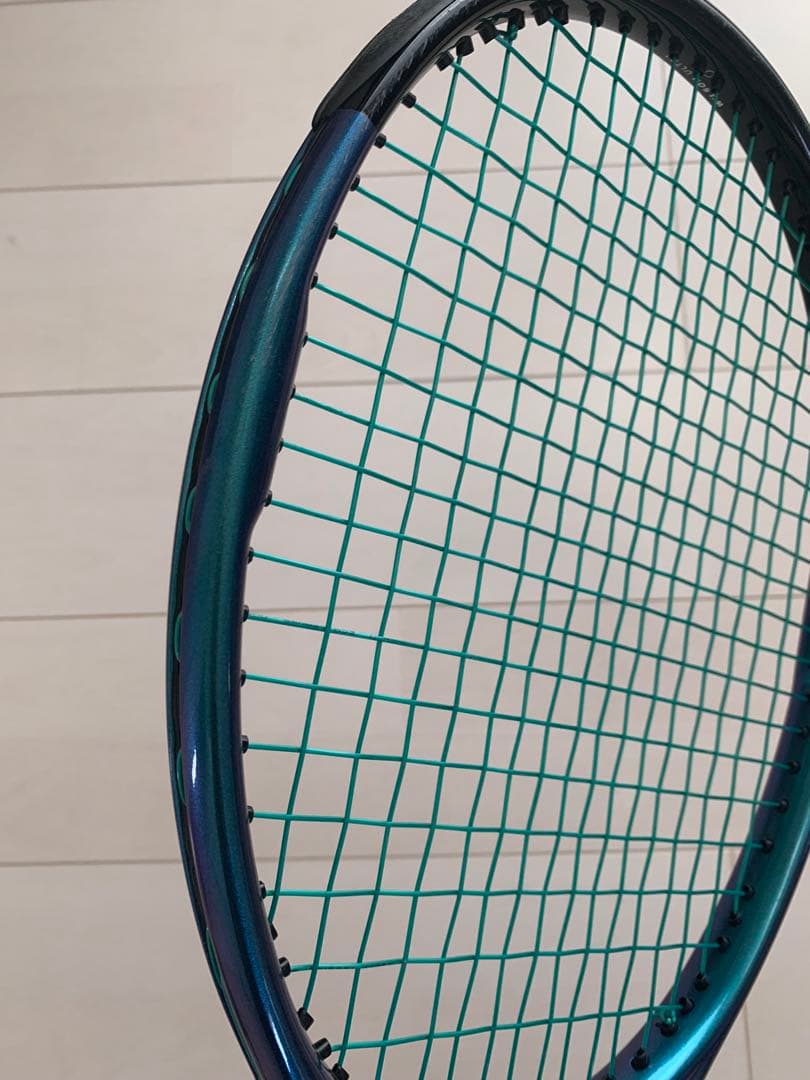 ウィルソン Ultra Tour 100 テニス ラケット グリップ1
