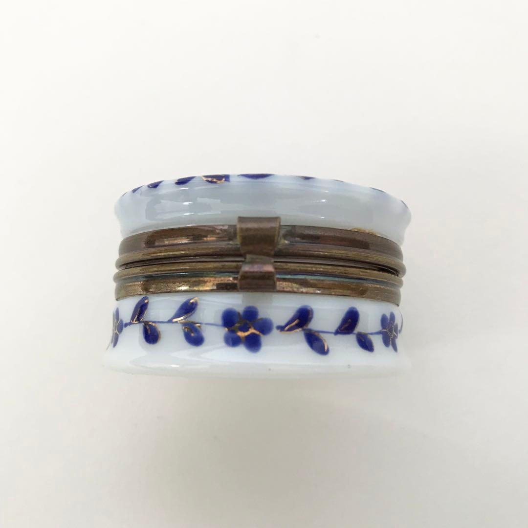 ミルクガラス ピルケース 小物入れ アンティーク