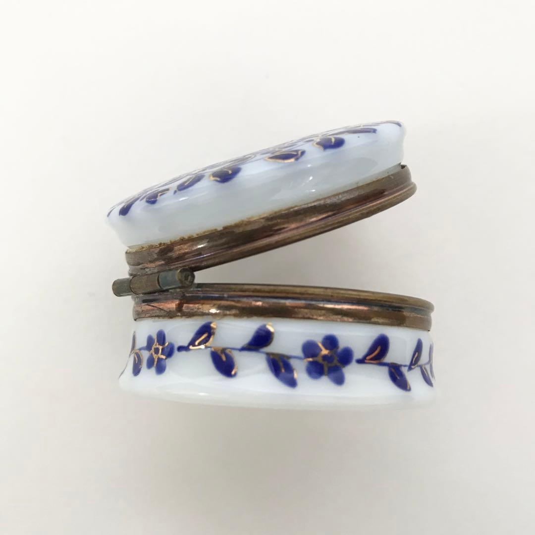 ミルクガラス ピルケース 小物入れ アンティーク