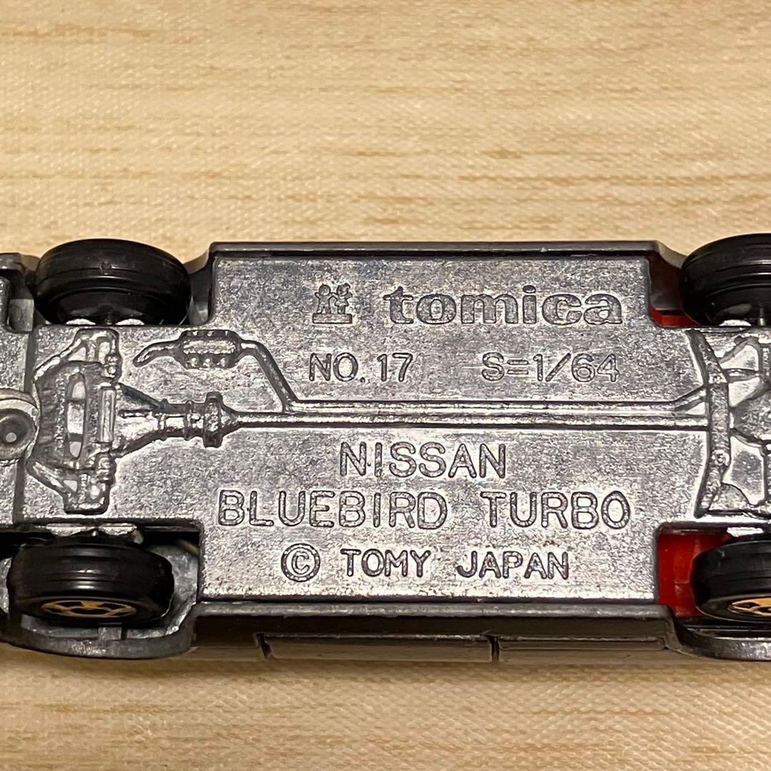 トミカ 日産 ブルーバード ターボ シルバー 2 No.17 1/64