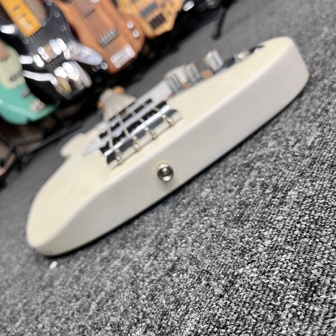 【10194】 Bacchus ジャズベースタイプ ASH アッシュ ホワイト