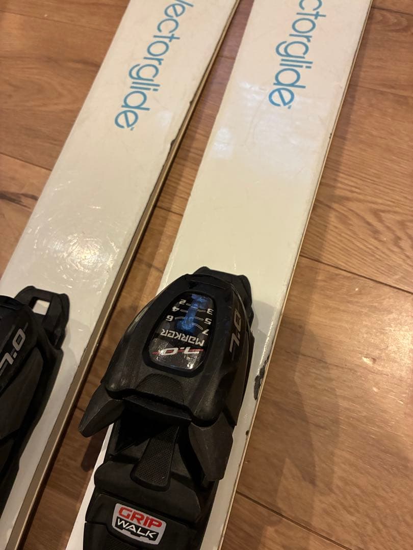 ジュニアスキー&ビンディングセット　Vector Glide NANA 130