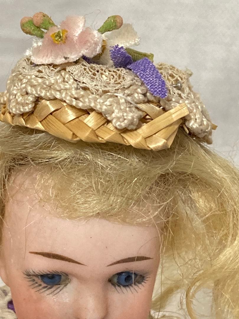 ドイツアンティーク　ミニョネット