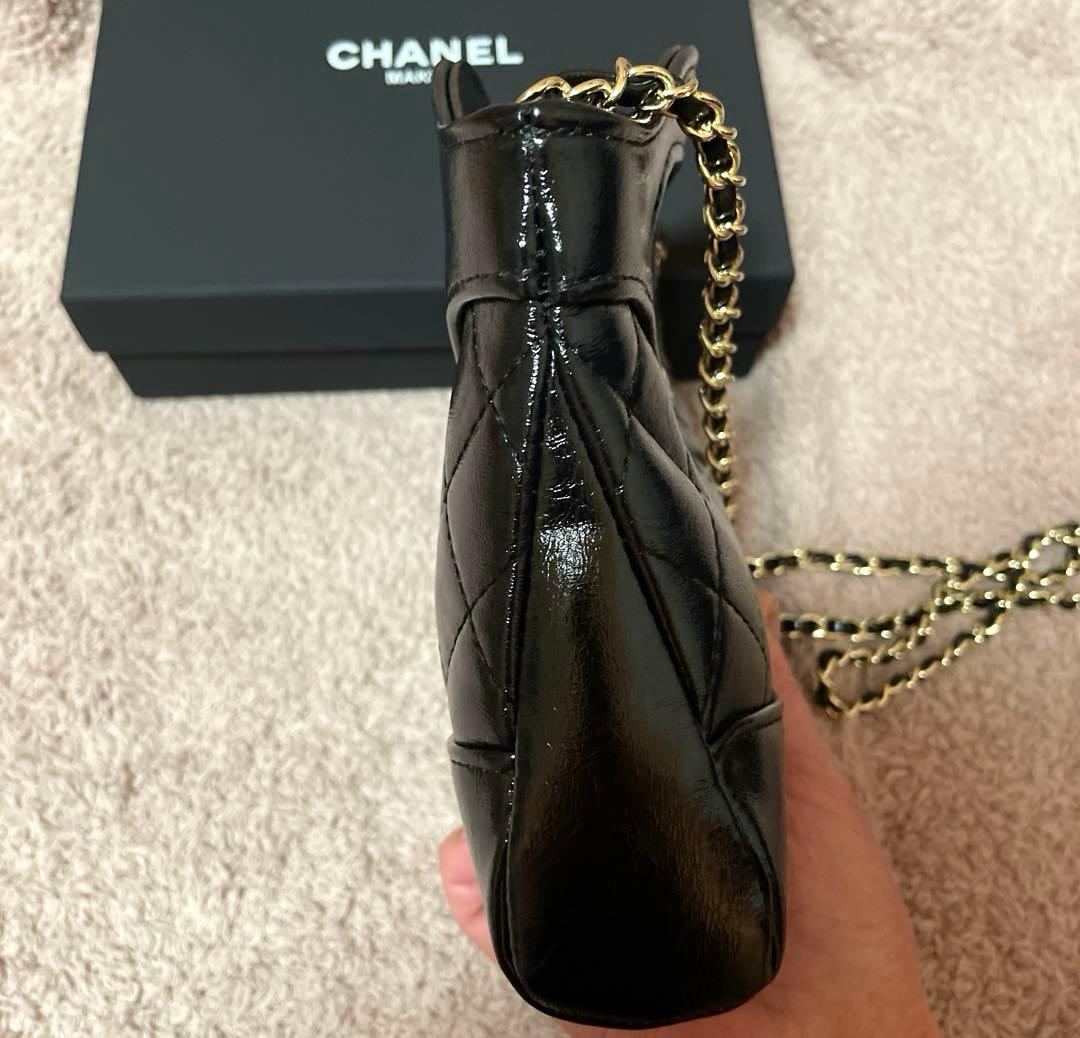 CHANEL キルティング エナメル加工バッグCHANEL31ノベルティ