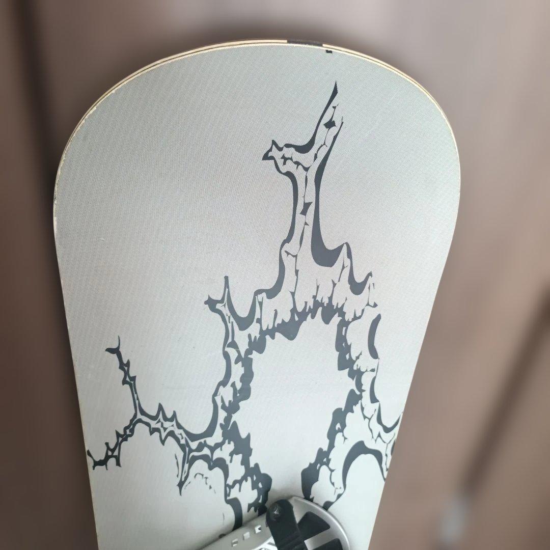 スノーボード グレーオレンジデザイン ビンディング、バック付き