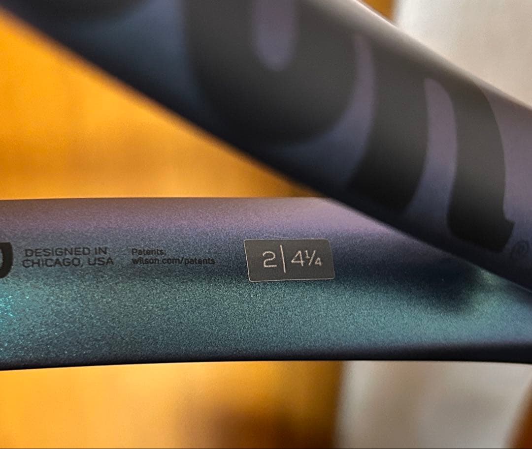 Wilson ULTRA 100L V4 テニスラケット