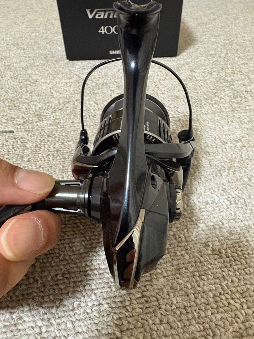 【極美品】シマノ 19 ヴァンキッシュ 4000XG（実釣1回のみ）