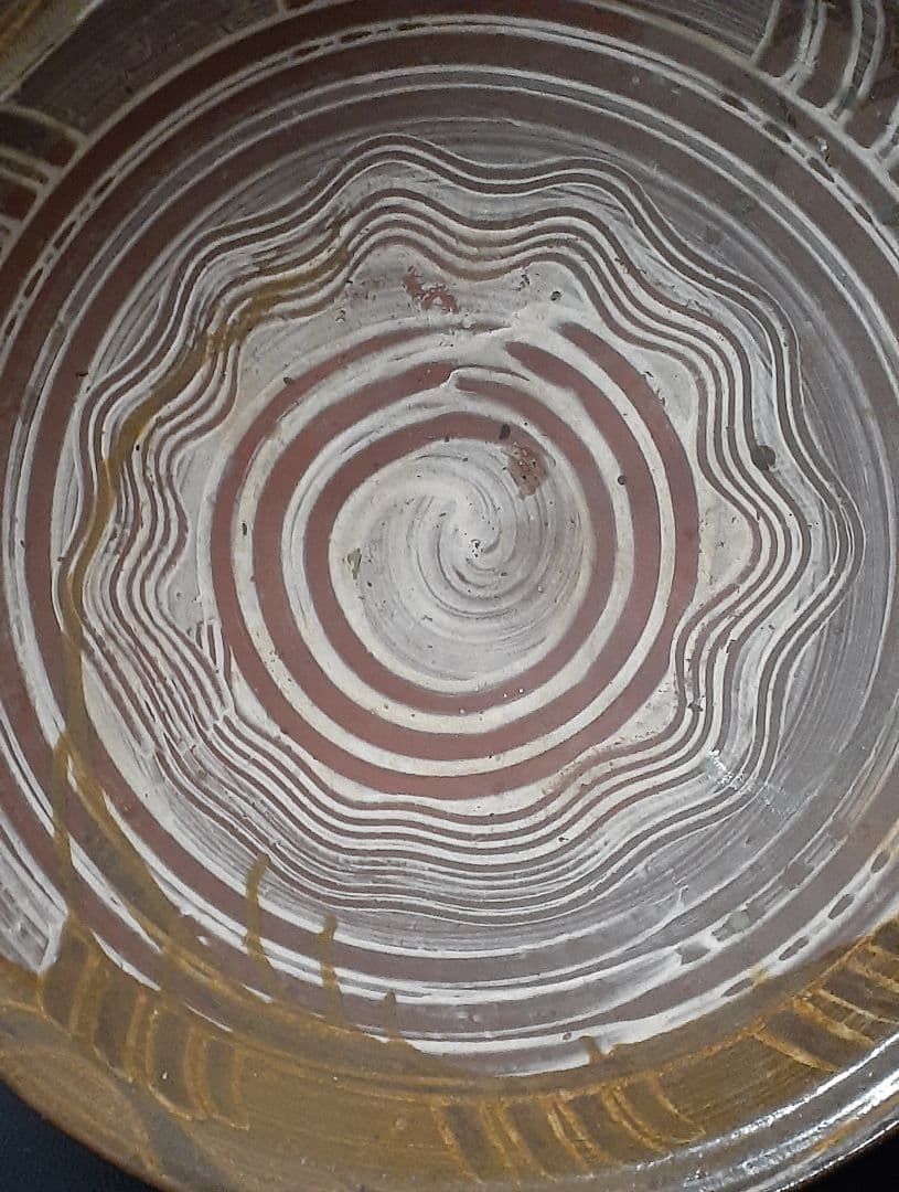 明治時代頃　時代九州民芸陶器　肥前弓野焼武雄古唐津系　三彩櫛目文　刷毛目　大鉢