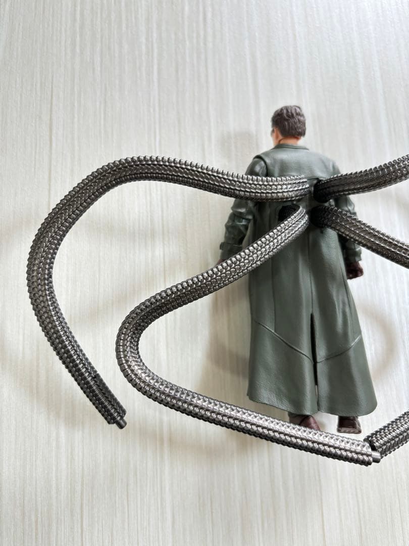 マーベルレジェンド ドクターオクトパス フレンドリー スパイダーマン フィギュア