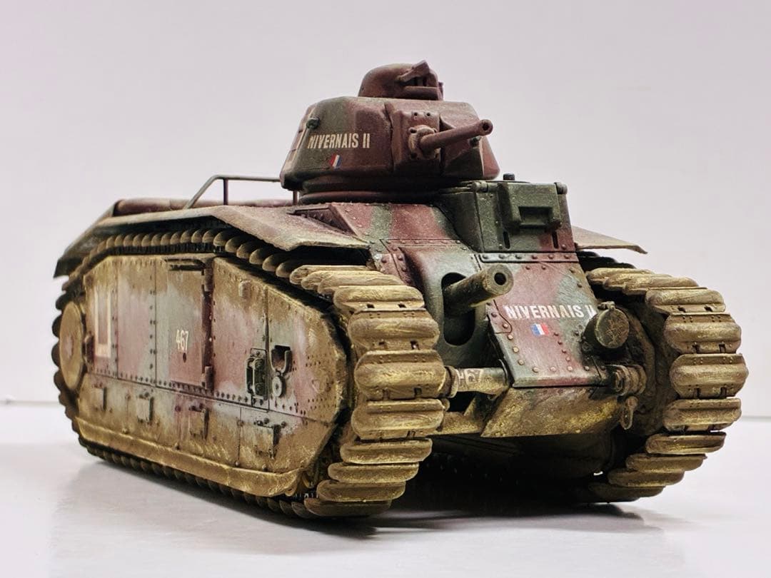タミヤ 1/35 B1 bis 完成品 戦車　模型　プラモデル　フランス