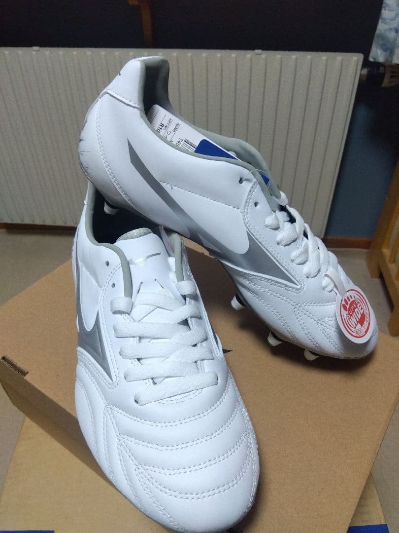 ラグビースパイク／26.5／白×シルバー／R1GA230003／新品・未使用品