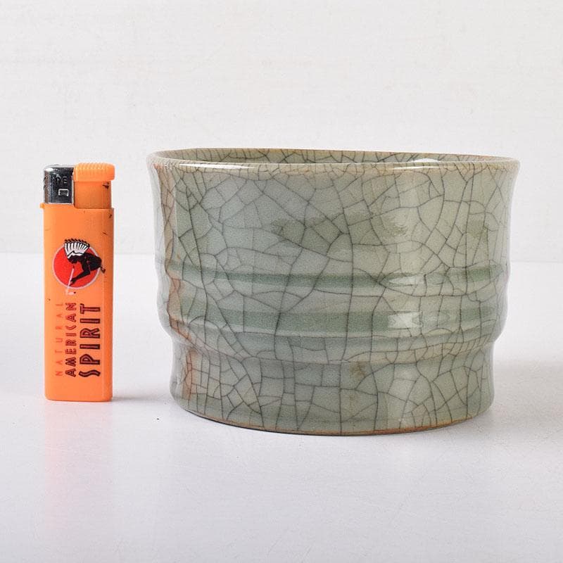 中国　南宋　官窯　青磁　金絲鉄線　氷裂文　建水　時代箱　C　R7755