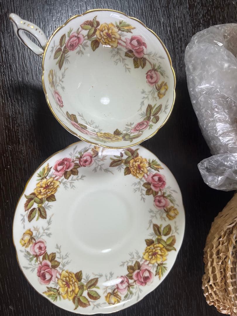 コールポート　アンティーク　ティーセット　5つ　カップアンドソーサー　セット