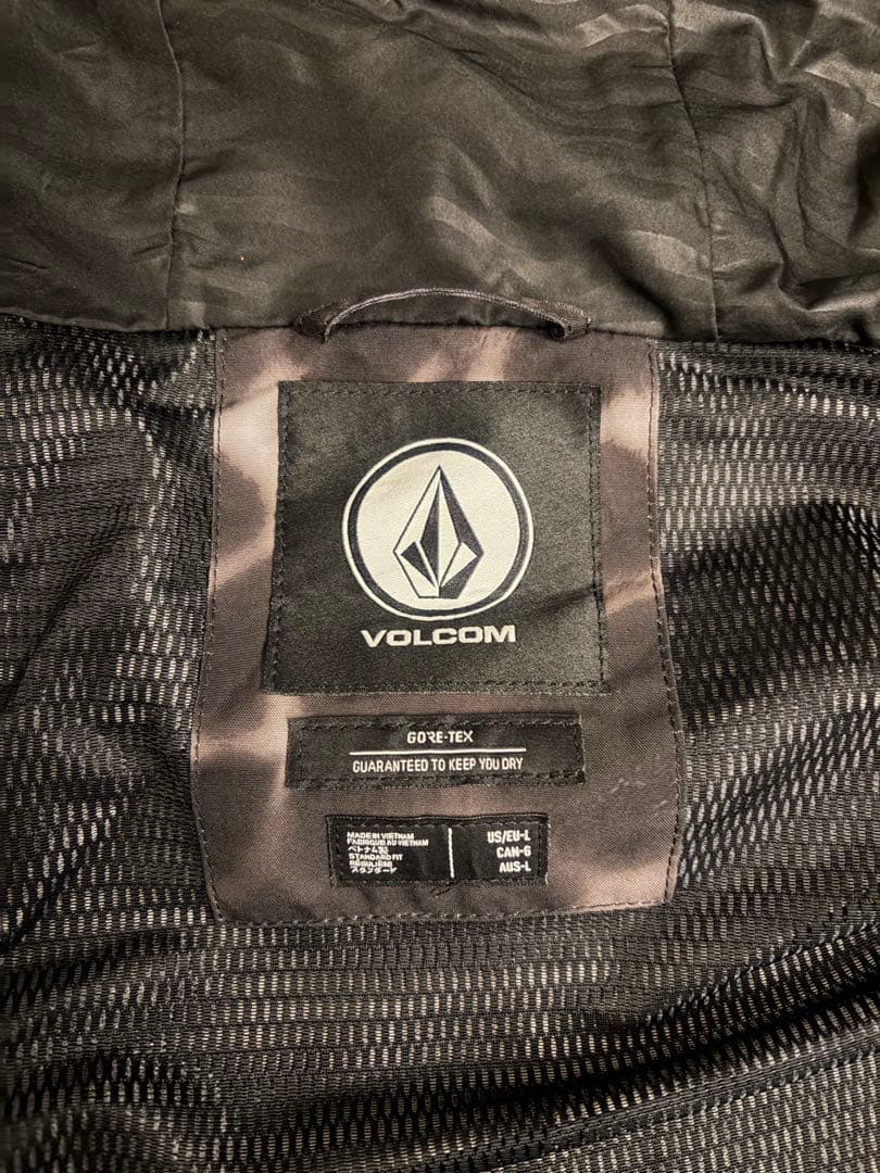 VOLCOM GORE-TEX カモフラージュジャケット