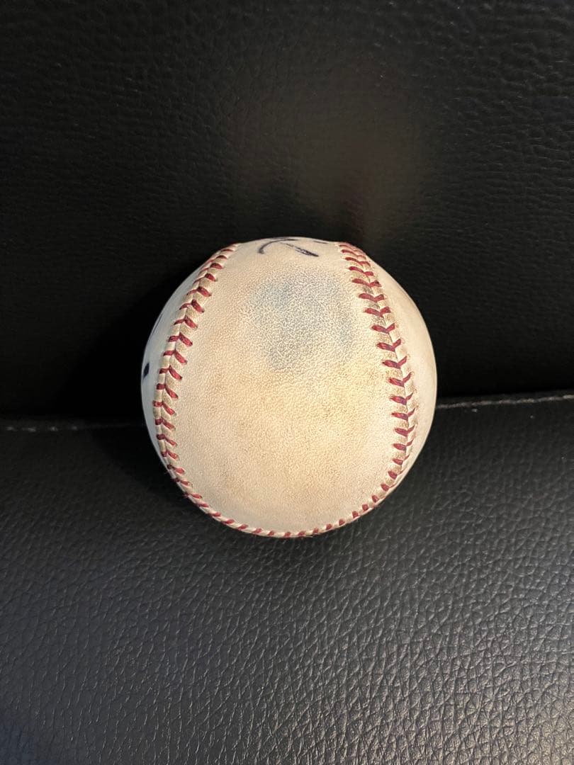 イチローさん 直筆サインボール 日付 コミッショナーマーク入り