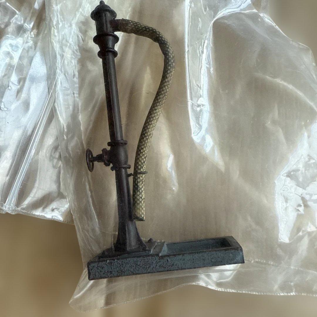 レア　古典型　給水塔　ストラクチャーシリーズ　完成？￼