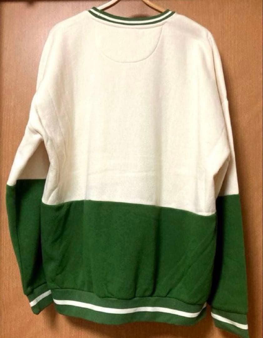 スタジオジブリ　となりのトトロ★エンブロイダリーデザインプルオーバースウェット★