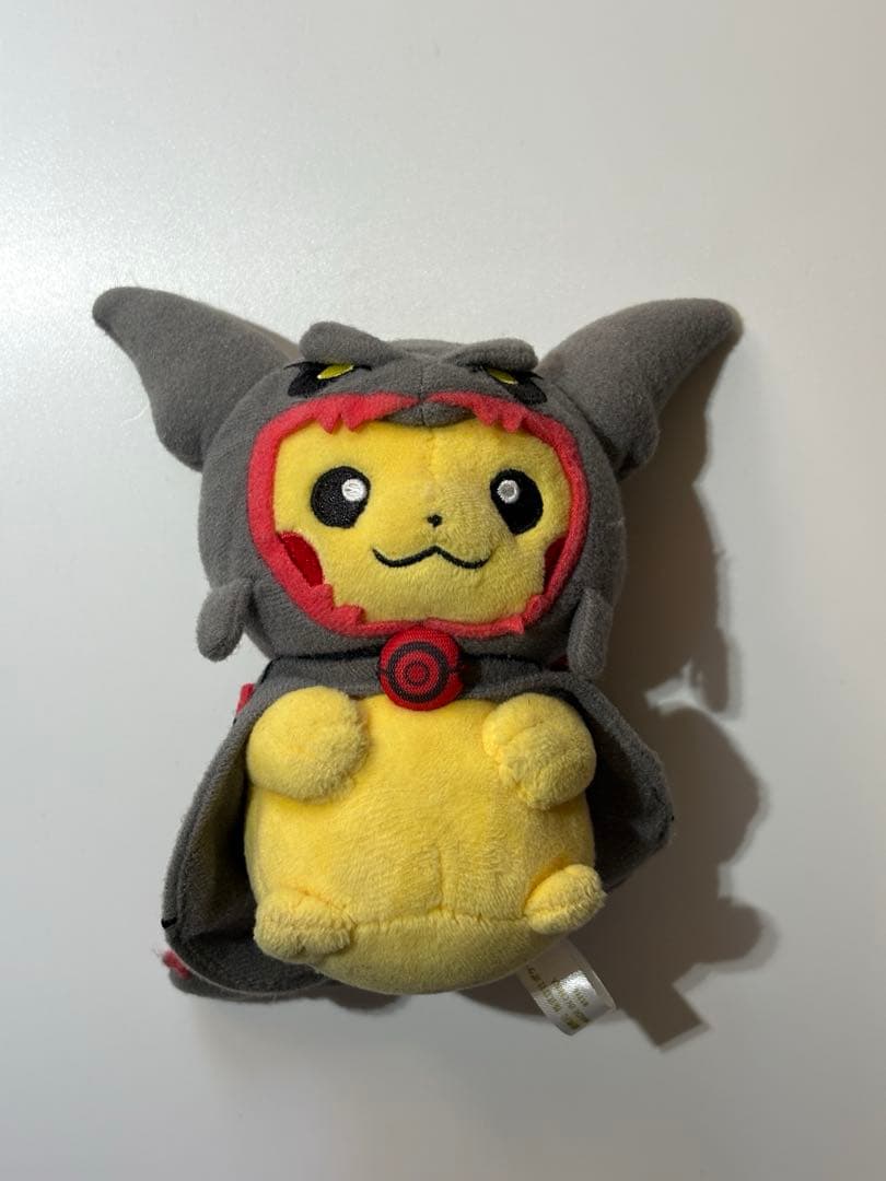 ポンチョピカチュウ ぬいぐるみセット黒いレックウザ ルギア メガエルレイド