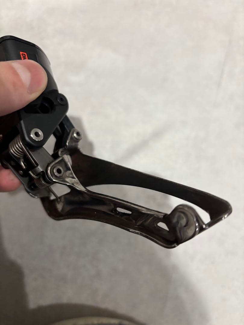 r9150 フロントディレーラー　r8050 リアディレーラー　TNI