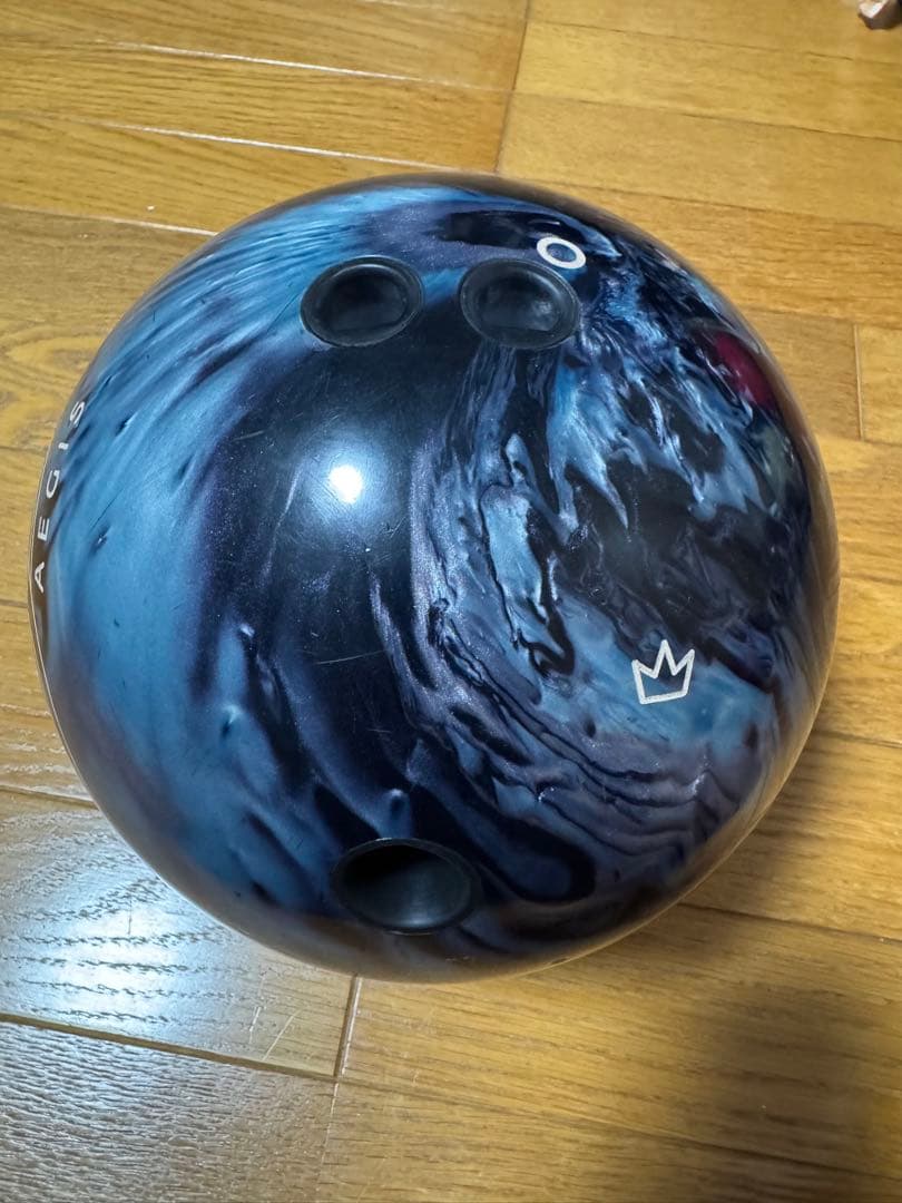 DEFENDER AEGIS ボウリングボール 13ポンド