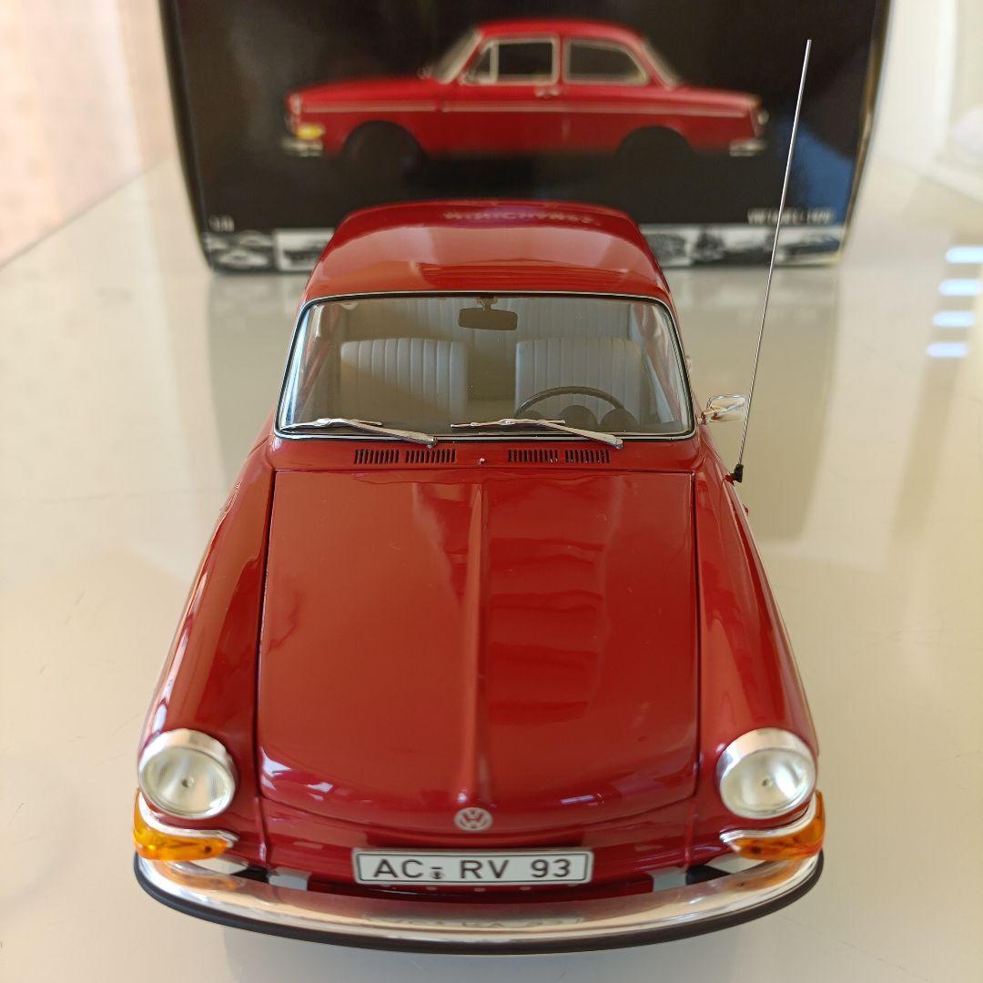 ミニチャンプス製 VW 1600 L 1970