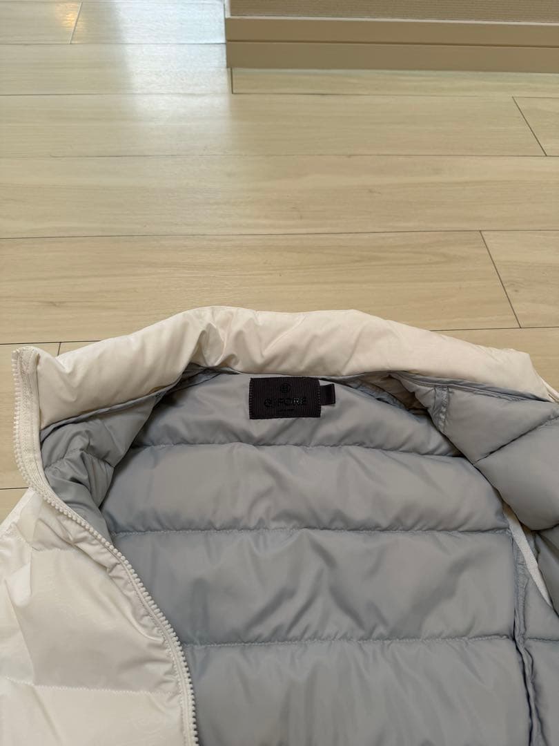 GFORE ホワイト ダウンベスト サイズ1001