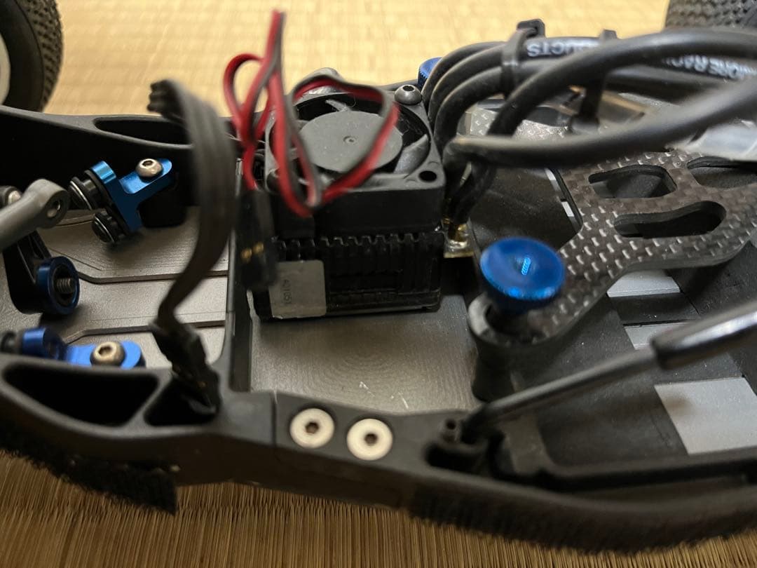 アソシエイテッドB5M中古モーターアンプ付き