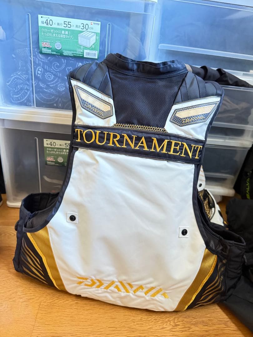 Daiwa トーナメント フィッシングベスト