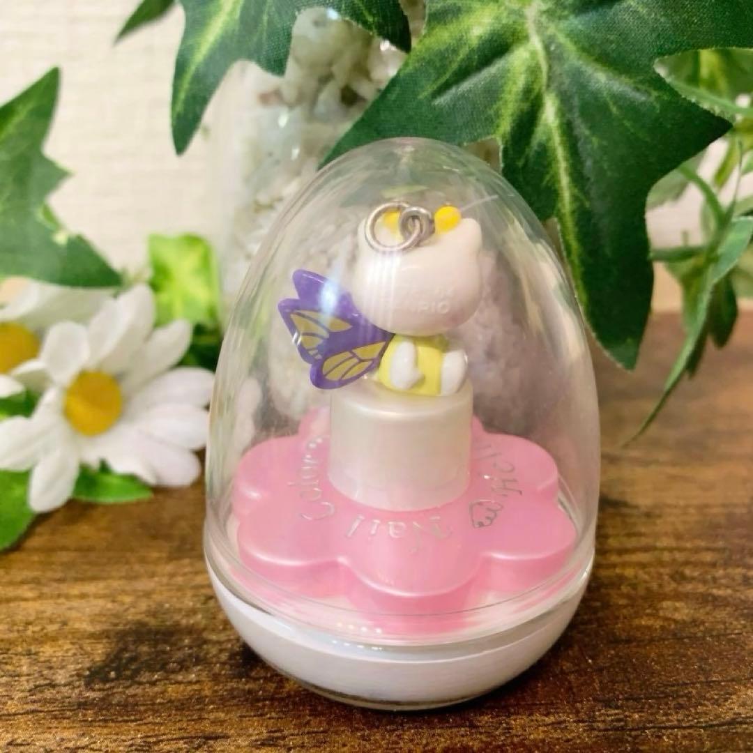 ⭐︎希少⭐︎ハローキティ ネイルカラー　コスメ　マニキュア　マスコット　蝶　当時物